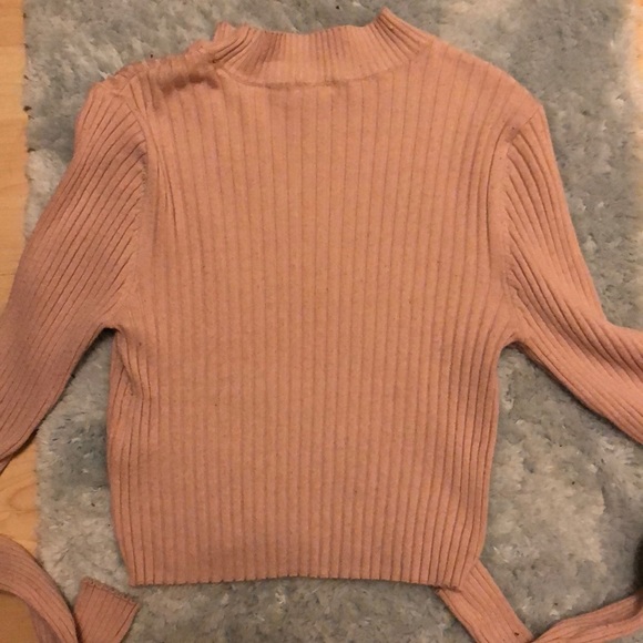 Garage crop top